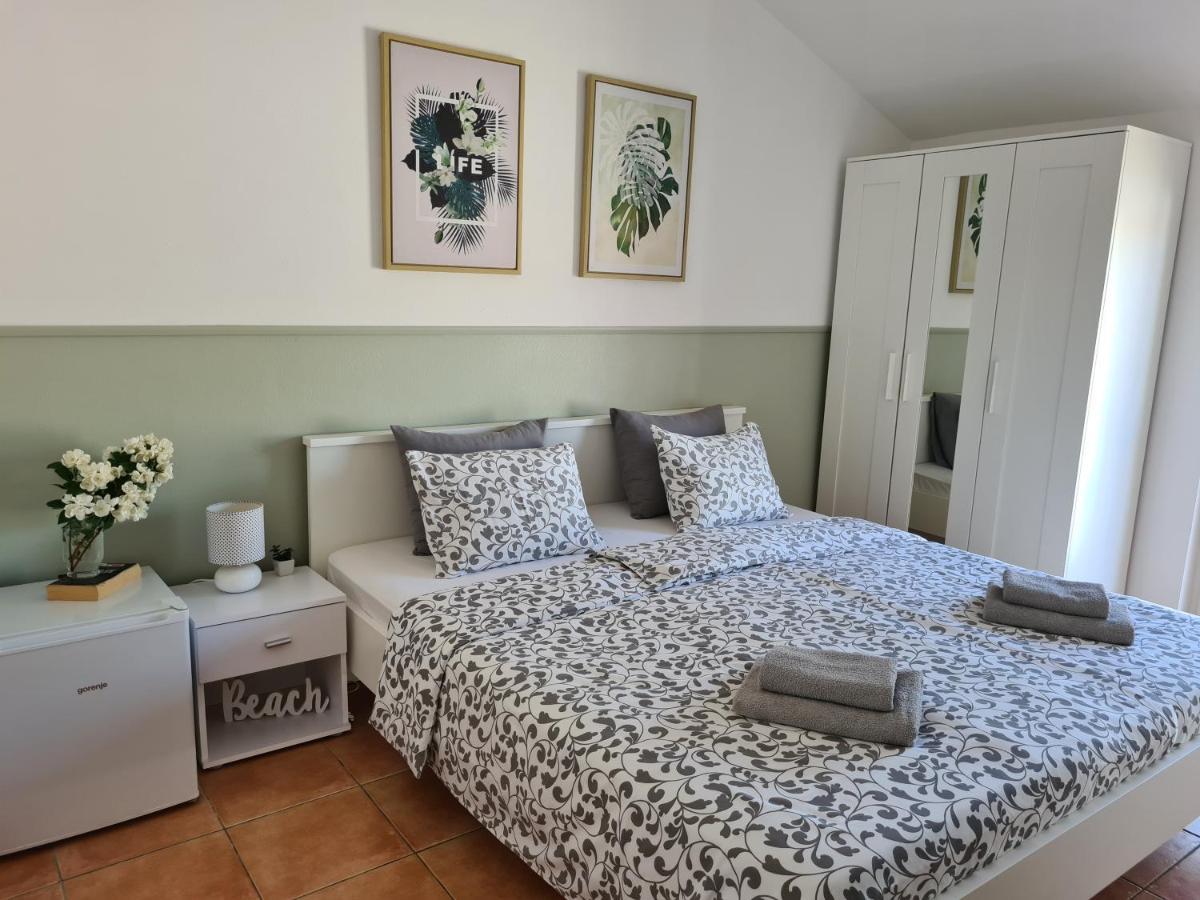 Apartment & Rooms Roza 페로이 객실 사진