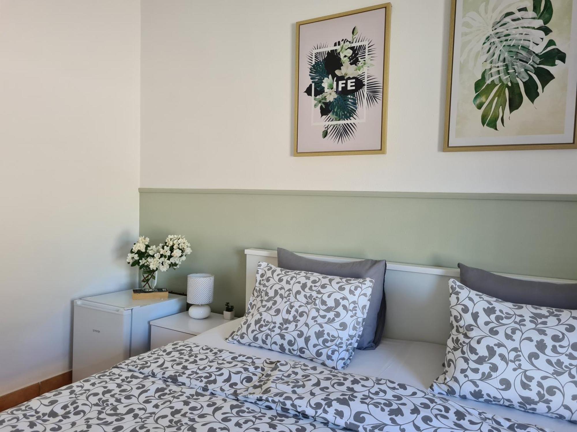 Apartment & Rooms Roza 페로이 객실 사진